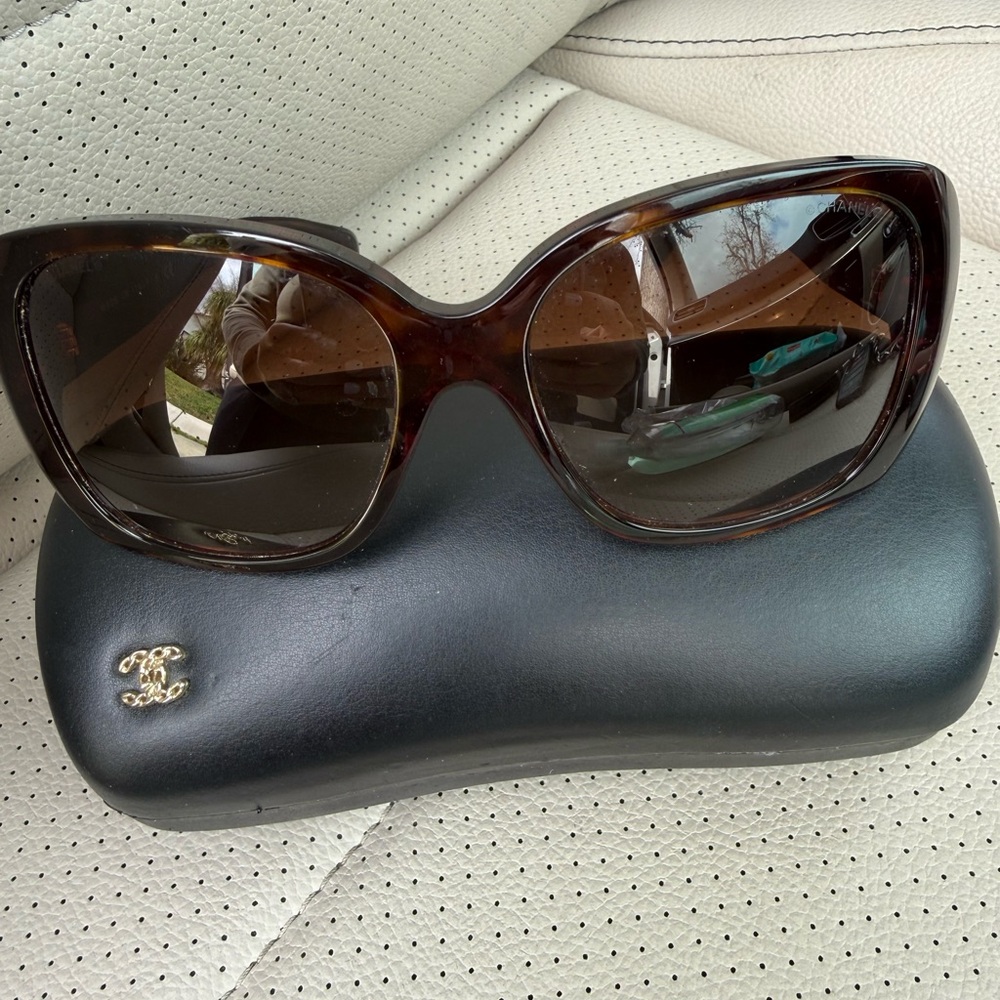CHANEL Tortoise Shell Sunglasses